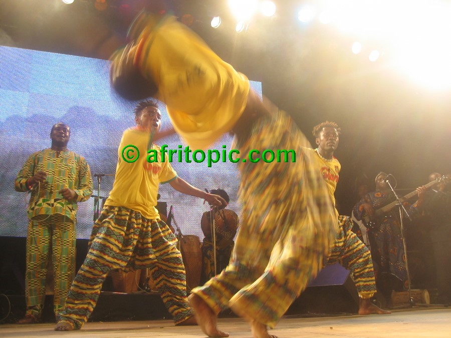 ../Images/afw2006d 684.jpg